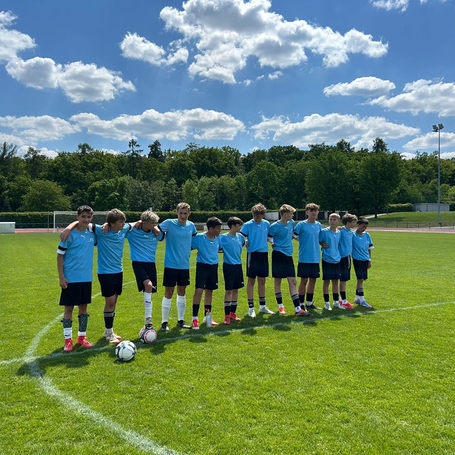 Fußball - Regierungsbezirkfinale in Metzingen